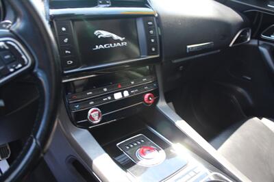 2017 Jaguar F-PACE 35t Premium   - Photo 44 - Tulsa, OK 74112
