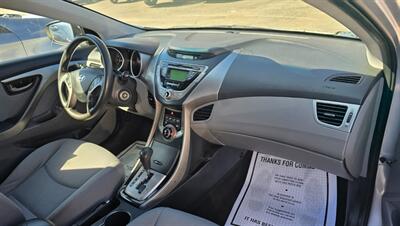 2013 Hyundai ELANTRA GLS - Photo 8 - Tulsa, OK 74112