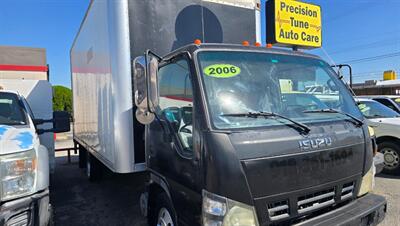 2006 Isuzu NPR Truck