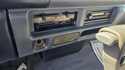 2006 Isuzu NPR - Photo 5 - Tulsa, OK 74112