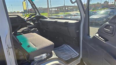 2006 Isuzu NPR - Photo 14 - Tulsa, OK 74112