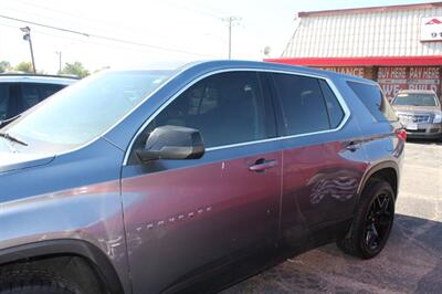 2021 Chevrolet Traverse LS - Photo 3 - Tulsa, OK 74112