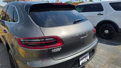 2016 Porsche Macan S   - Photo 3 - Tulsa, OK 74112