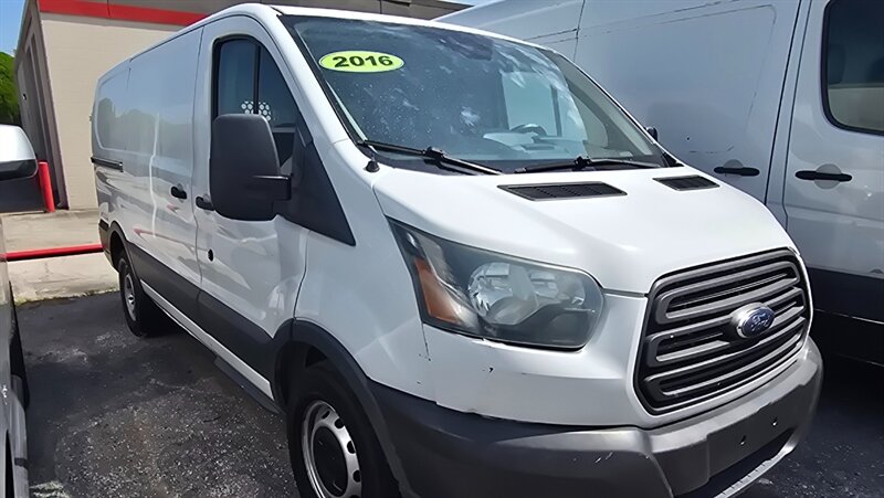 2016 Ford Transit 150   - Photo 1 - Tulsa, OK 74112