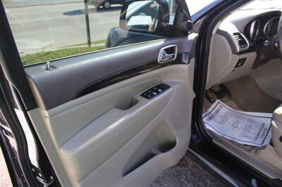 2012 Jeep Grand Cherokee Latitude   - Photo 21 - Tulsa, OK 74112