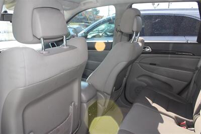 2012 Jeep Grand Cherokee Latitude   - Photo 17 - Tulsa, OK 74112