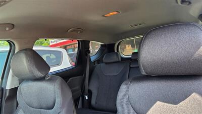 2020 Hyundai SANTA FE SEL   - Photo 30 - Tulsa, OK 74112