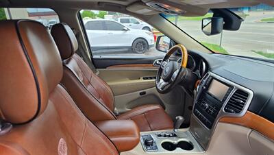 2011 Jeep Grand Cherokee Overland Summit - Photo 7 - Tulsa, OK 74112