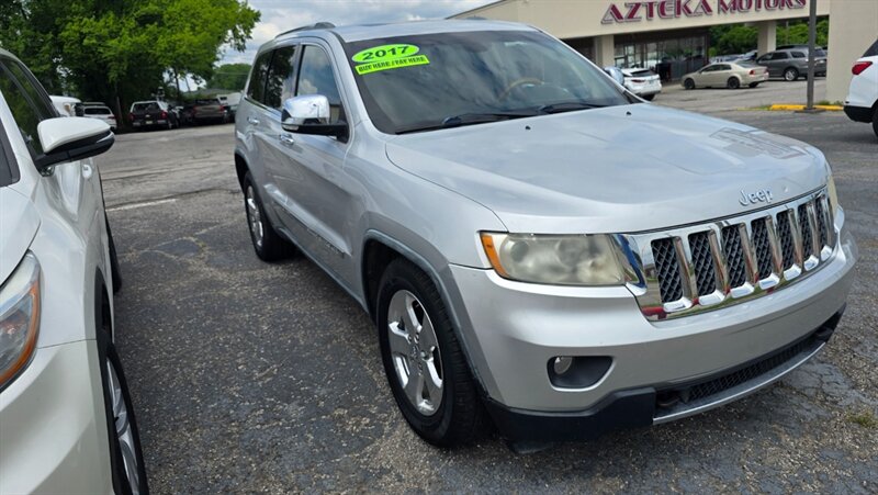 2011 Jeep Grand Cherokee Overland Summit   - Photo 1 - Tulsa, OK 74112