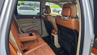 2011 Jeep Grand Cherokee Overland Summit - Photo 10 - Tulsa, OK 74112