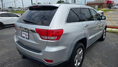 2011 Jeep Grand Cherokee Overland Summit - Photo 5 - Tulsa, OK 74112