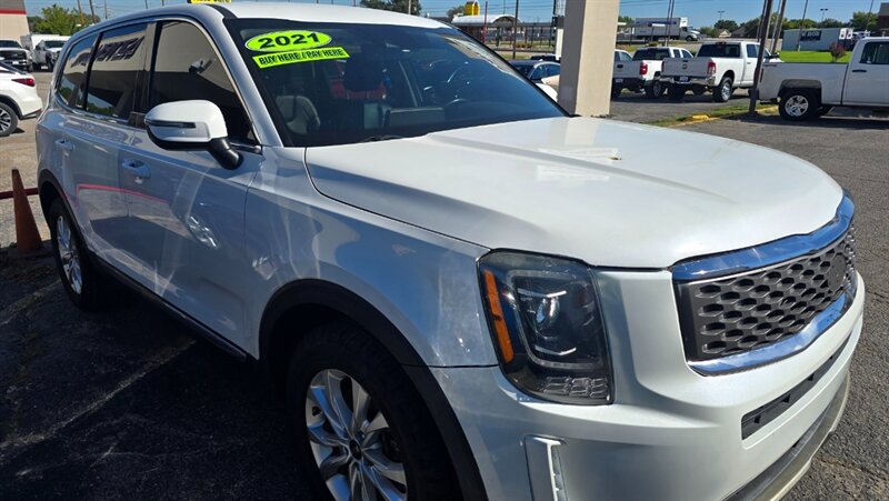 2021 Kia Telluride LX   - Photo 1 - Tulsa, OK 74112