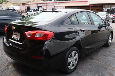 2016 Chevrolet Cruze LS Auto   - Photo 4 - Tulsa, OK 74112