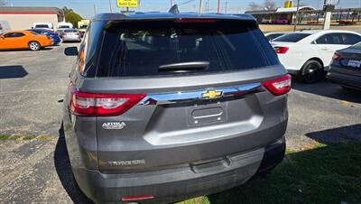 2020 Chevrolet Traverse LS   - Photo 4 - Tulsa, OK 74112