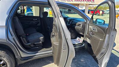 2020 Chevrolet Traverse LS   - Photo 10 - Tulsa, OK 74112