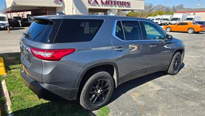 2020 Chevrolet Traverse LS   - Photo 3 - Tulsa, OK 74112