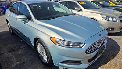 2013 Ford Fusion Hybrid SE Sedan