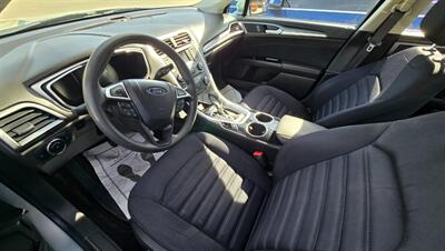 2013 Ford Fusion Hybrid SE   - Photo 18 - Tulsa, OK 74112