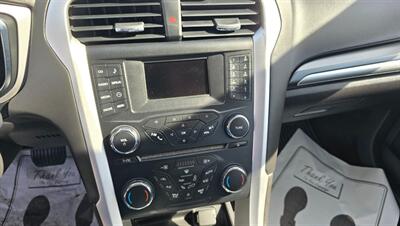 2013 Ford Fusion Hybrid SE   - Photo 22 - Tulsa, OK 74112