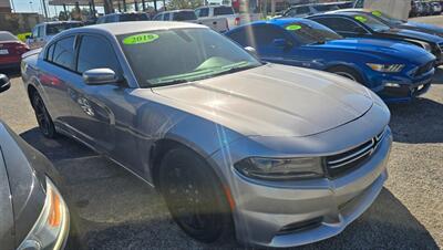 2015 Dodge Charger SE Sedan