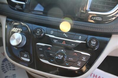 2017 Chrysler Pacifica Limited   - Photo 31 - Tulsa, OK 74112