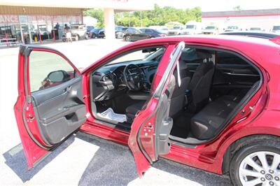 2019 Toyota Camry L   - Photo 10 - Tulsa, OK 74112