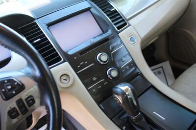 2013 Ford Taurus SEL   - Photo 17 - Tulsa, OK 74112