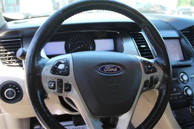 2013 Ford Taurus SEL   - Photo 15 - Tulsa, OK 74112