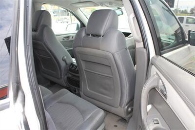 2015 Chevrolet Traverse LS   - Photo 19 - Tulsa, OK 74112