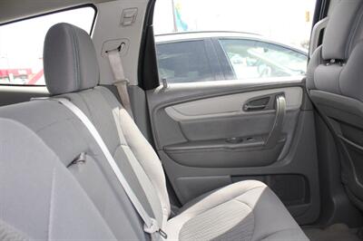 2015 Chevrolet Traverse LS   - Photo 18 - Tulsa, OK 74112