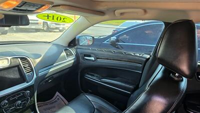2017 Chrysler 300C - Photo 6 - Tulsa, OK 74112