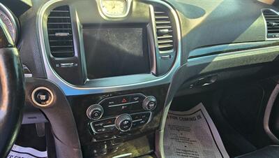 2017 Chrysler 300C - Photo 11 - Tulsa, OK 74112