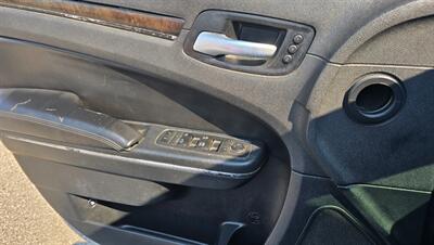 2017 Chrysler 300C - Photo 7 - Tulsa, OK 74112