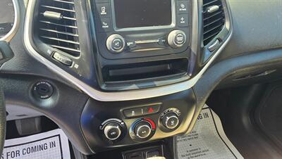 2015 Jeep Cherokee Sport - Photo 23 - Tulsa, OK 74112