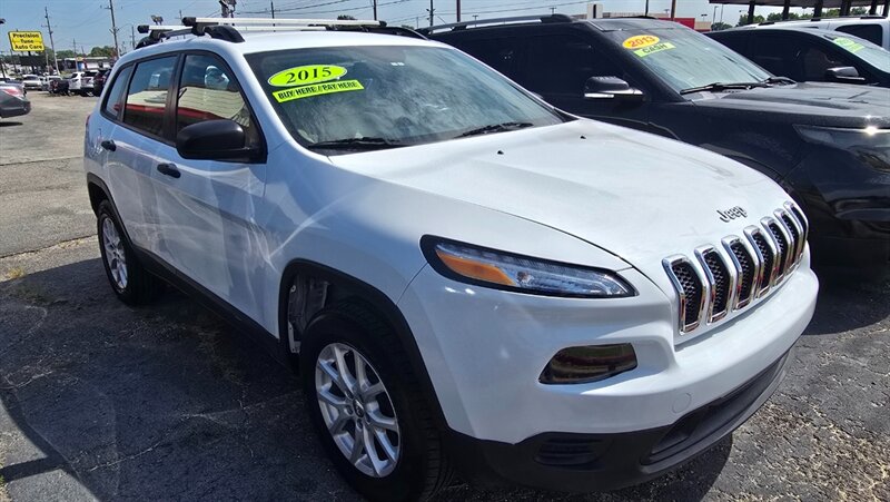 2015 Jeep Cherokee Sport   - Photo 1 - Tulsa, OK 74112