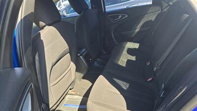 2015 Chrysler 200 Limited - Photo 13 - Tulsa, OK 74112