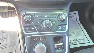 2015 Chrysler 200 Limited - Photo 19 - Tulsa, OK 74112