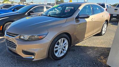 2018 Chevrolet Malibu LT - Photo 2 - Tulsa, OK 74112