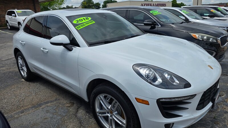 2018 Porsche Macan S  