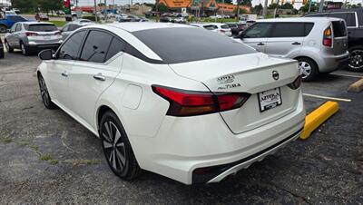 2022 Nissan Altima 2.5 SL - Photo 2 - Tulsa, OK 74112