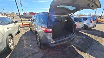 2021 Chevrolet Traverse LT Leather   - Photo 18 - Tulsa, OK 74112