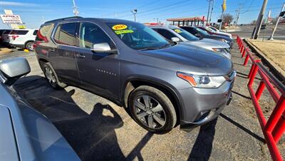2021 Chevrolet Traverse LT Leather   - Photo 7 - Tulsa, OK 74112
