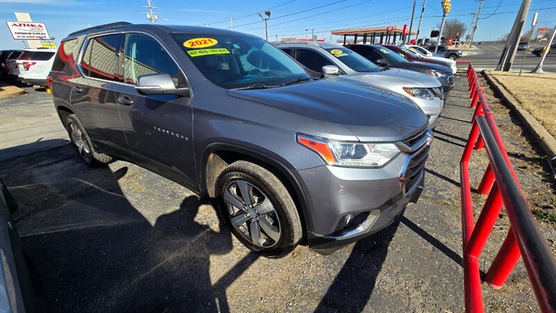 2021 Chevrolet Traverse LT Leather   - Photo 1 - Tulsa, OK 74112