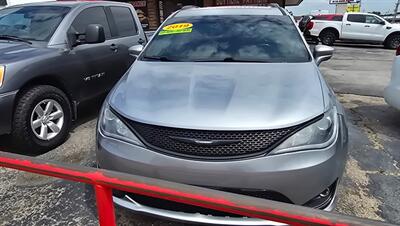 2019 Chrysler Pacifica Touring Plus - Photo 6 - Tulsa, OK 74112