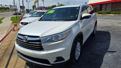 2015 Toyota Highlander LE   - Photo 9 - Tulsa, OK 74112