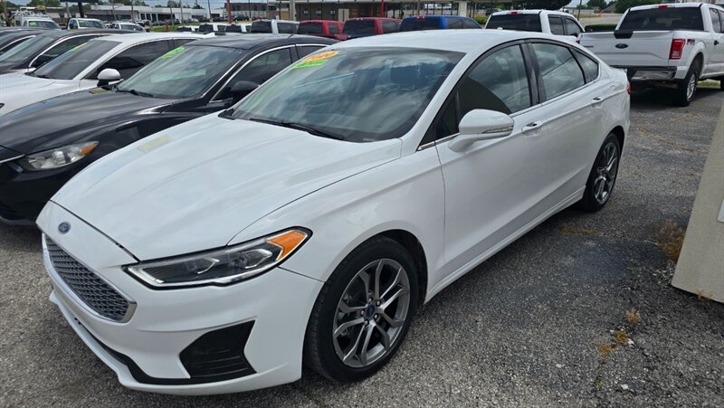 2020 Ford Fusion SEL   - Photo 1 - Tulsa, OK 74112