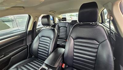 2020 Ford Fusion SEL   - Photo 17 - Tulsa, OK 74112