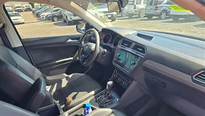 2021 Volkswagen Tiguan SE R-Line Black - Photo 9 - Tulsa, OK 74112