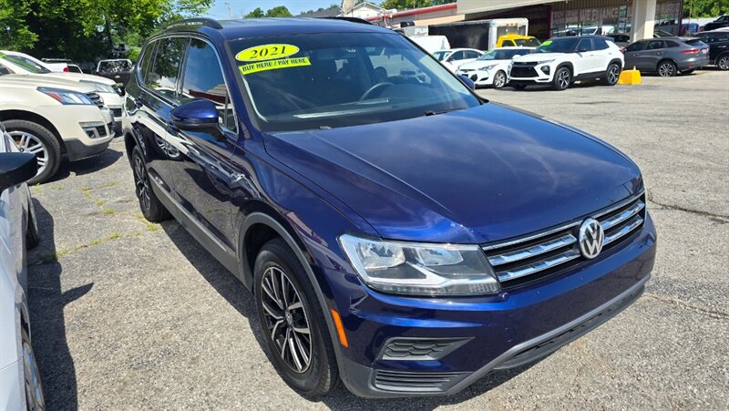 2021 Volkswagen Tiguan SE R-Line Black   - Photo 1 - Tulsa, OK 74112