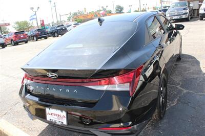 2022 Hyundai ELANTRA SEL   - Photo 4 - Tulsa, OK 74112